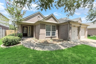 13021 Castlewind Ln, Pearland, TX 77584