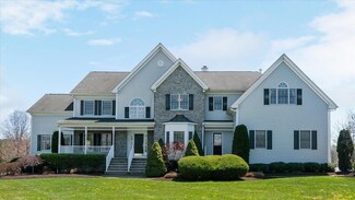 1 Dairy Farm Ln, Lambertville, NJ 08530