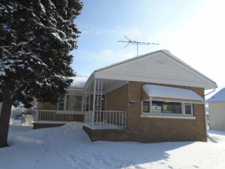 12523 S Winchester Ave, Calumet Park, IL 60827