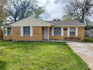 4207 Harvey Dr, Mesquite, TX 75150