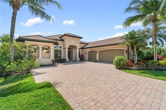3440 Runaway Ln, Naples, FL 34114