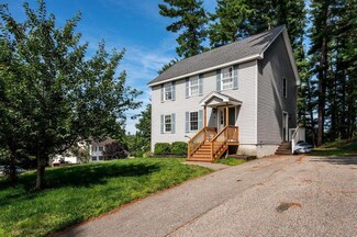 14 My St, Farmington, NH 03835