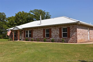 9635 N 234 Rd, Beggs, OK 74421