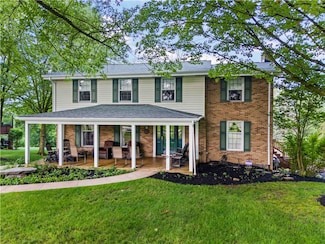 44 Stonehenge Dr, Washington, PA 15301