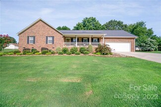 155 Beverly Ln, China Grove, NC 28023