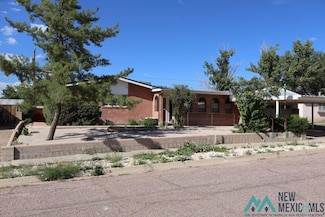 704 Austin Ave, Grants, NM 87020