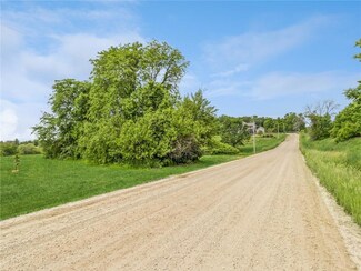 2294 260th St, Adel, IA 50003