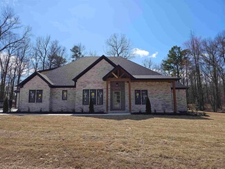 3053 Avilla Manor Trail, Alexander, AR 72002