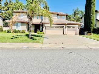 8004 Palm View Ln, Riverside, CA 92508