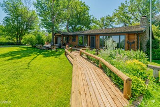 1200 Chokecherry Ln S, Mandan, ND 58554