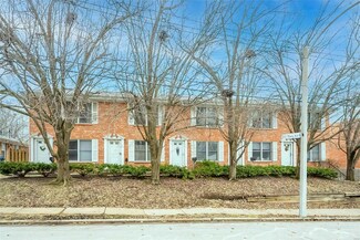 1528 Yale Ave, Saint Louis, MO 63117