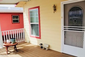 881 Montecito Dr, Pahrump, NV 89048