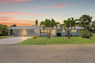 636 Tarawitt Dr, Longboat Key, FL 34228