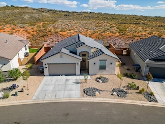974 N Pleasant Valley Ln, Washington, UT 84780