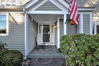 46 Heather Ct Unit U55, Nashua, NH 03062