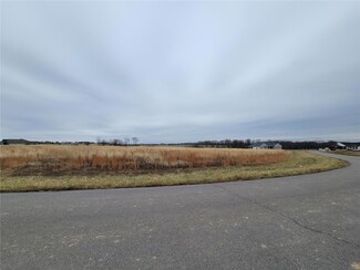 70 Eagles Watch Dr, Silex, MO 63377