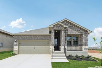 118 Barton Point, Santa Clara, TX 78124