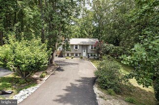 2631 Kerry Ct, Owings, MD 20736