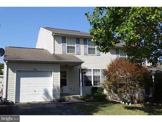 2007 Clover Mill Rd, Quakertown, PA 18951