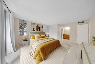 2601 S Palm Aire Dr Unit 212, Pompano Beach, FL 33069