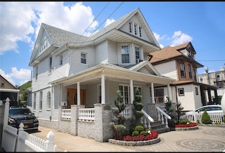 94-18 Lefferts Blvd, Jamaica, NY 11419