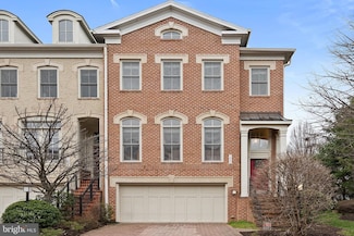 7000 Eastern Red Cedar Ln, McLean, VA 22101