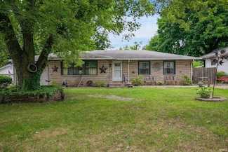 19659 Lucinda St, South Bend, IN 46614