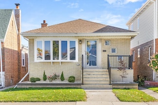 5427 S Newcastle Ave, Chicago, IL 60638