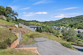 542 Westgate Dr, Napa, CA 94558