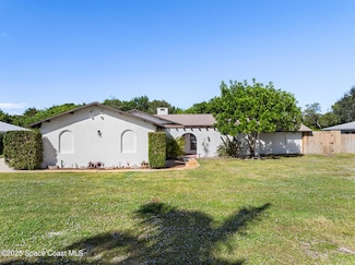 724 Puesta Del Sol Plaza, Indialantic, FL 32903