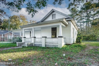 703 Cokey Rd, Rocky Mount, NC 27801