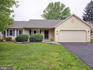 137 Arbor Dr, Myerstown, PA 17067