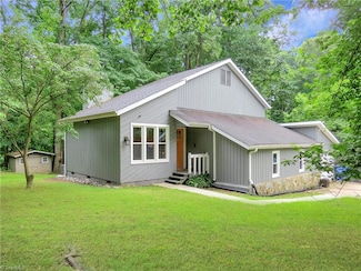 1205 Century Park Ave, Kernersville, NC 27284