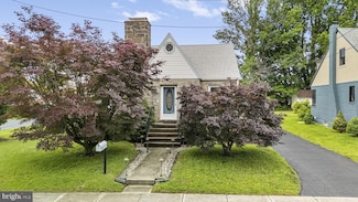1217 Bullens Ln, Woodlyn, PA 19094