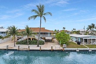 501 9th St, Key Colony Beach, FL 33051