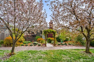 8656 13th Ave SW, Seattle, WA 98106