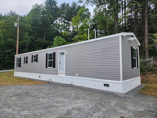 11 Cubb Ct, Windsor, VT 05089