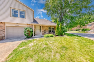 9054 Cornucopia Dr, Indianapolis, IN 46268