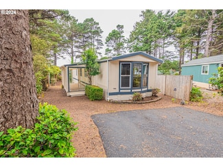 4875 N Highway 101 Unit 68, Depoe Bay, OR 97341