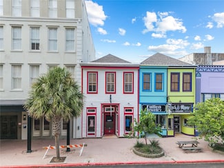 2213 Postoffice St, Galveston, TX 77550