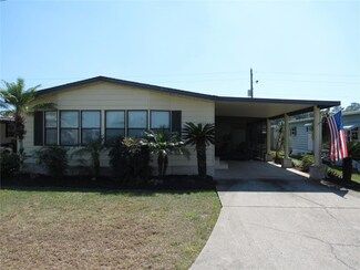 37150 8th Ave, Zephyrhills, FL 33542