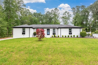 204 Sourwood Dr, Seneca, SC 29678