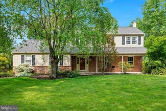 27 Country Ln, Glen Mills, PA 19342