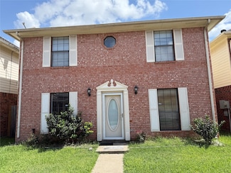 13834 Trumpetvine St, Houston, TX 77083