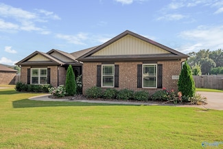 1714 Oscar Patterson Rd, New Market, AL 35761