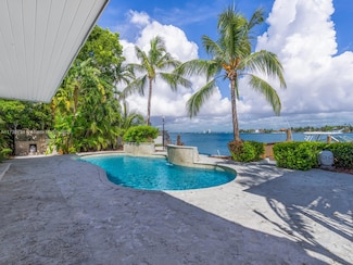 1265 N Biscayne Point Rd, Miami Beach, FL 33141