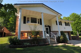 211 Poplar Glen Ln, Clendenin, WV 25045