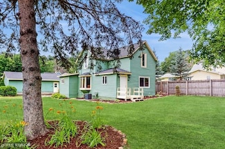 501 2nd St SW, Cannon Falls, MN 55009
