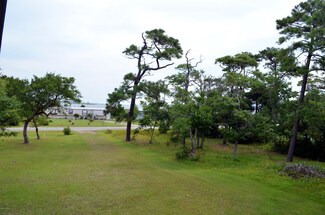 118 East Dr, Harkers Island, NC 28531