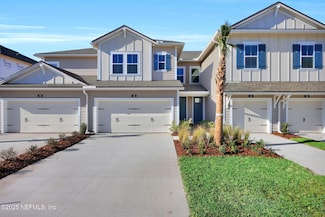60 Big Pine Ln, Nocatee, FL 32081